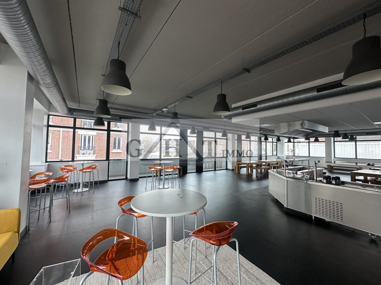 Entrepôt Bureaux