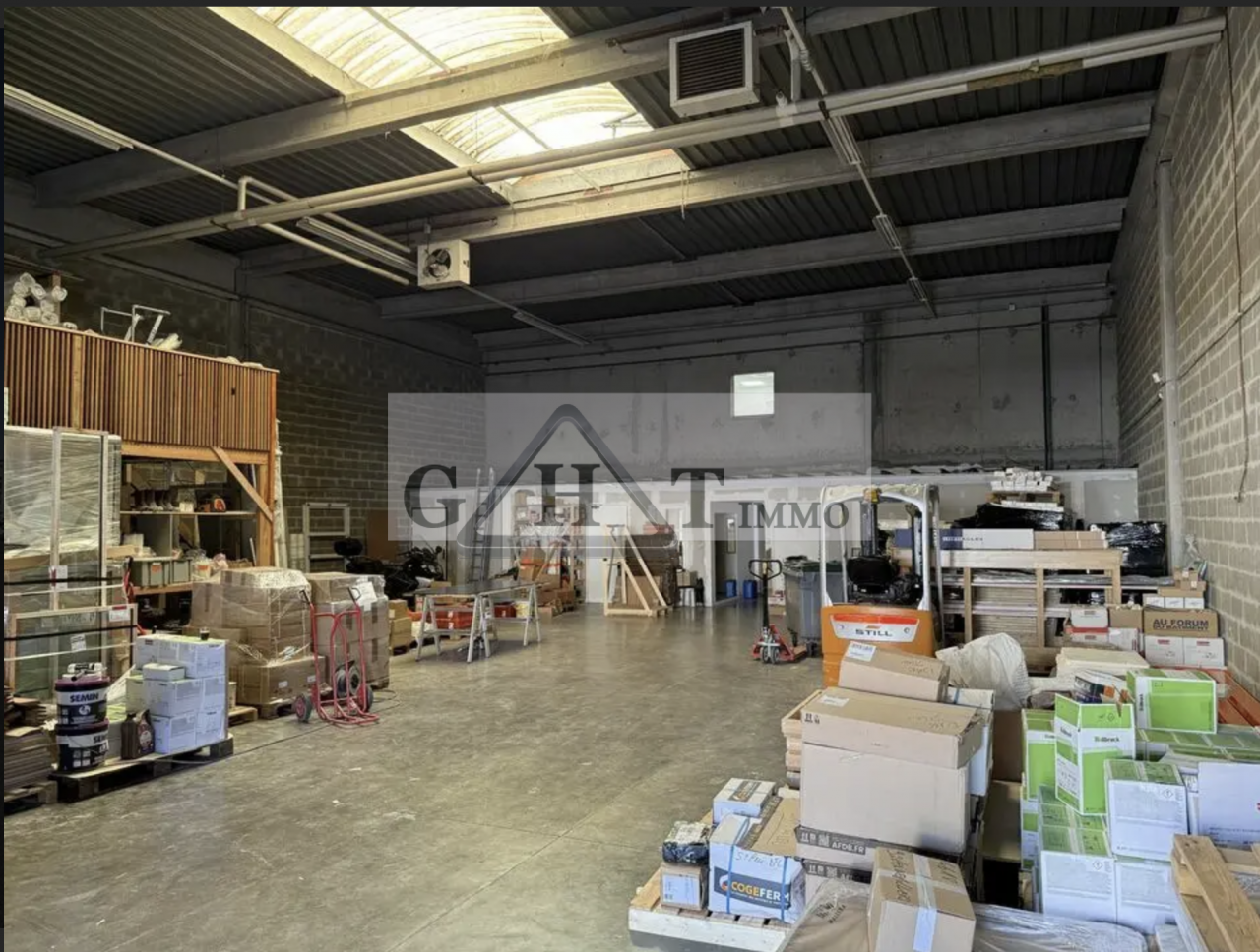 Entrepôt Bureaux