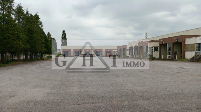 Entrepôt Bureaux