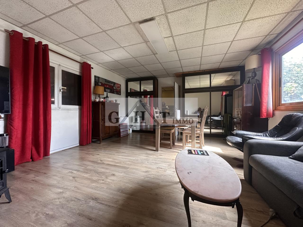Entrepôt Bureaux