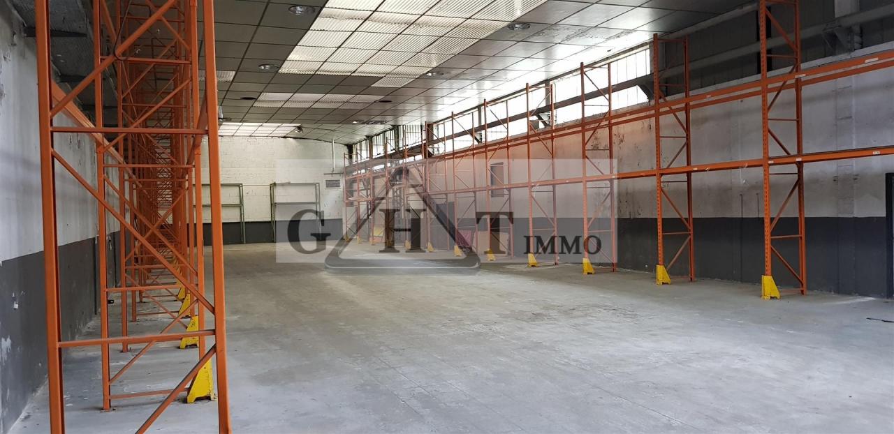 Entrepôt Bureaux