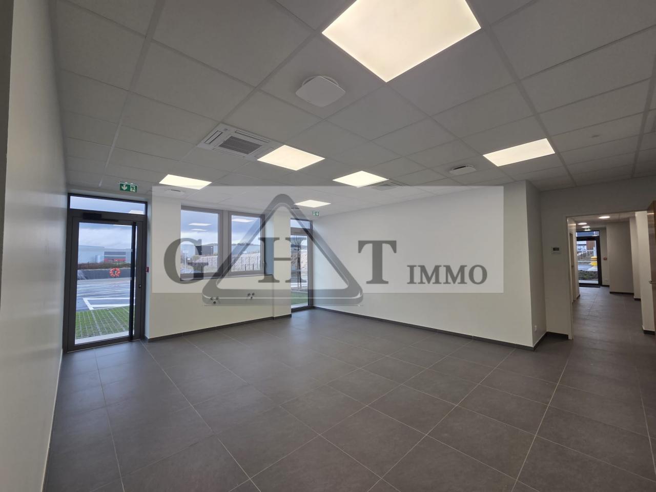 Entrepôt Bureaux