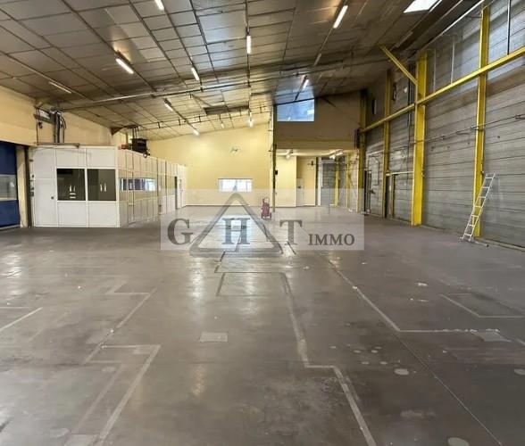 Entrepôt Bureaux