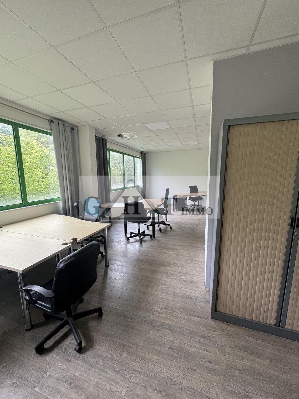Entrepôt Bureaux