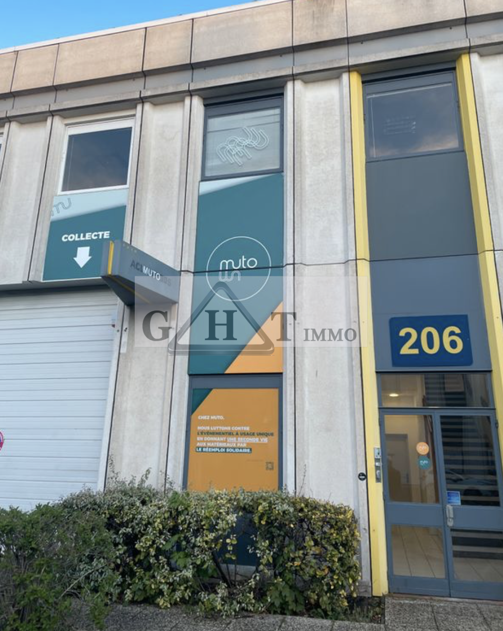 Entrepôt Bureaux