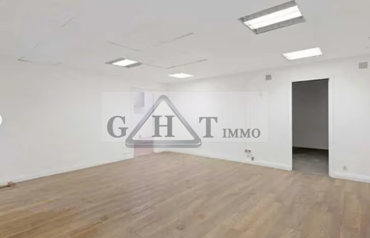 Entrepôt Bureaux