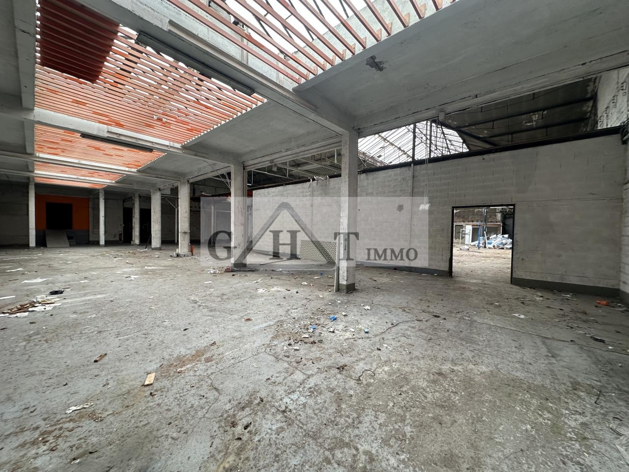 Entrepôt Bureaux