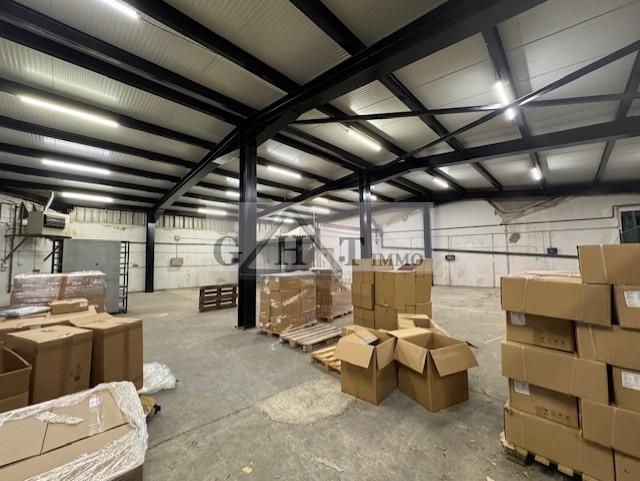 Entrepôt Bureaux