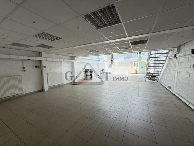 Entrepôt Bureaux
