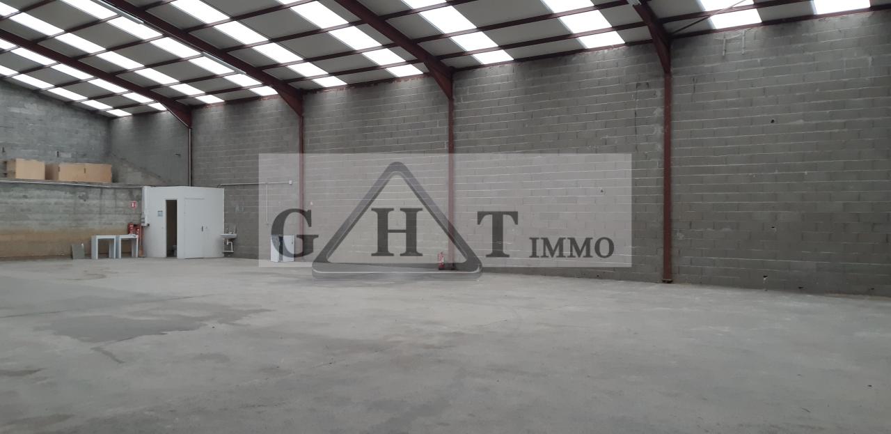 Entrepôt Bureaux