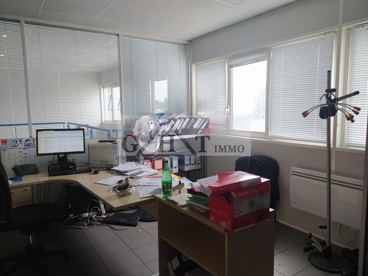 Entrepôt Bureaux