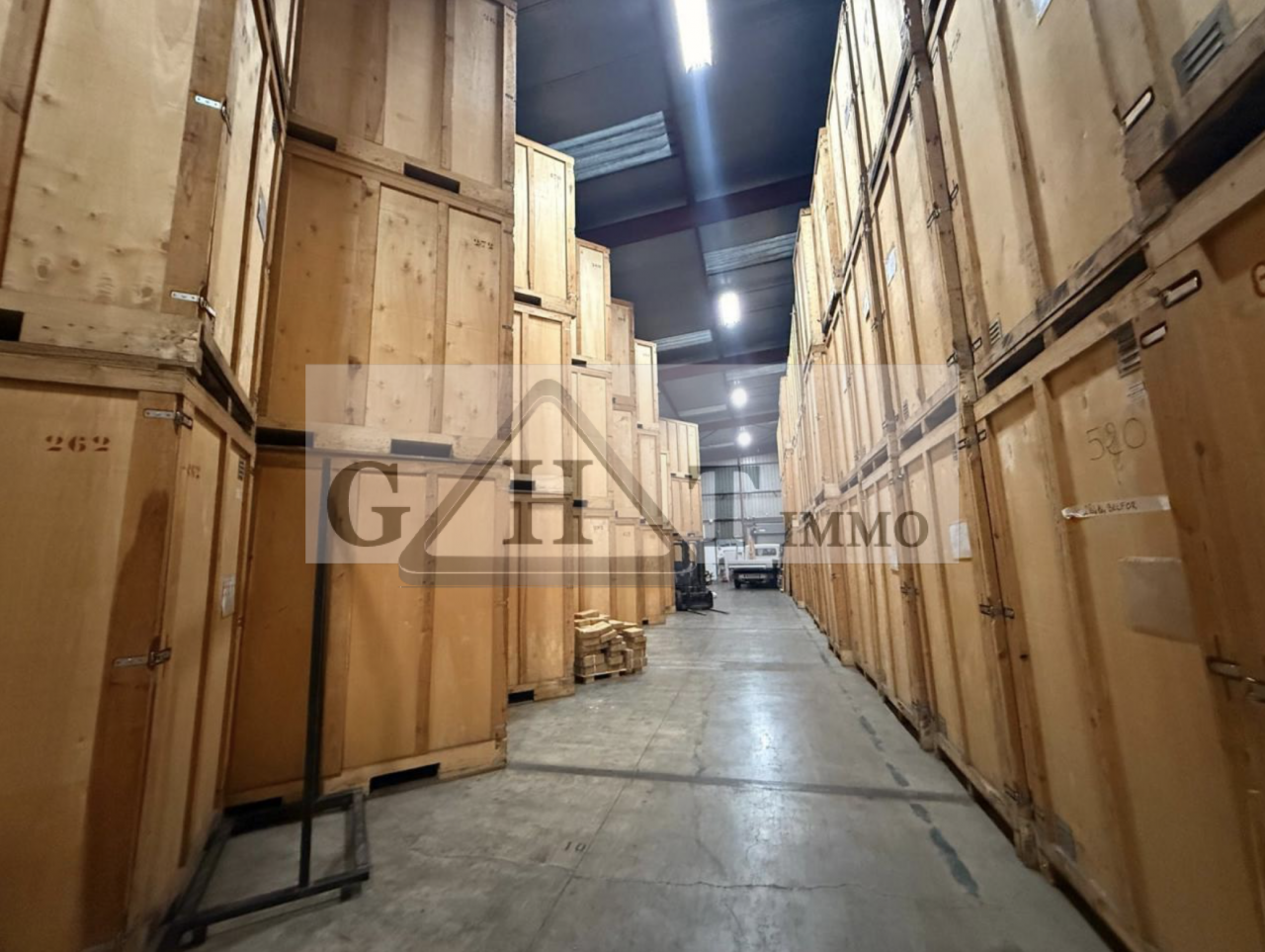 Entrepôt Bureaux