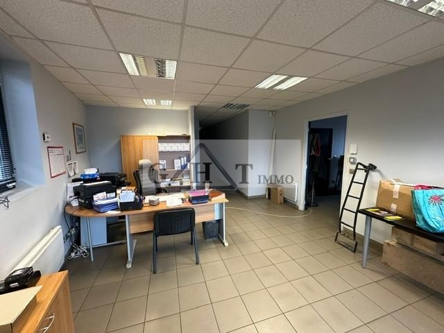 Entrepôt Bureaux