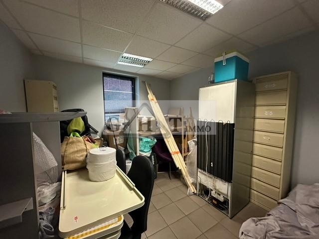Entrepôt Bureaux