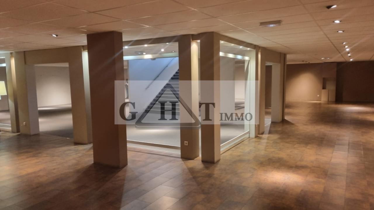 Entrepôt Bureaux