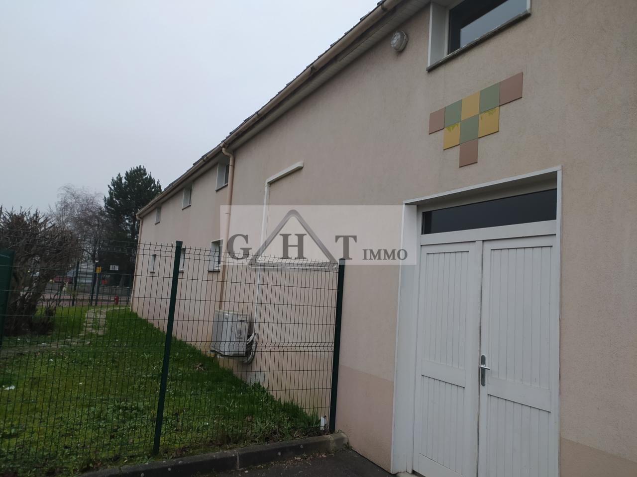 Entrepôt Bureaux