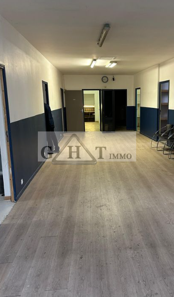Entrepôt Bureaux