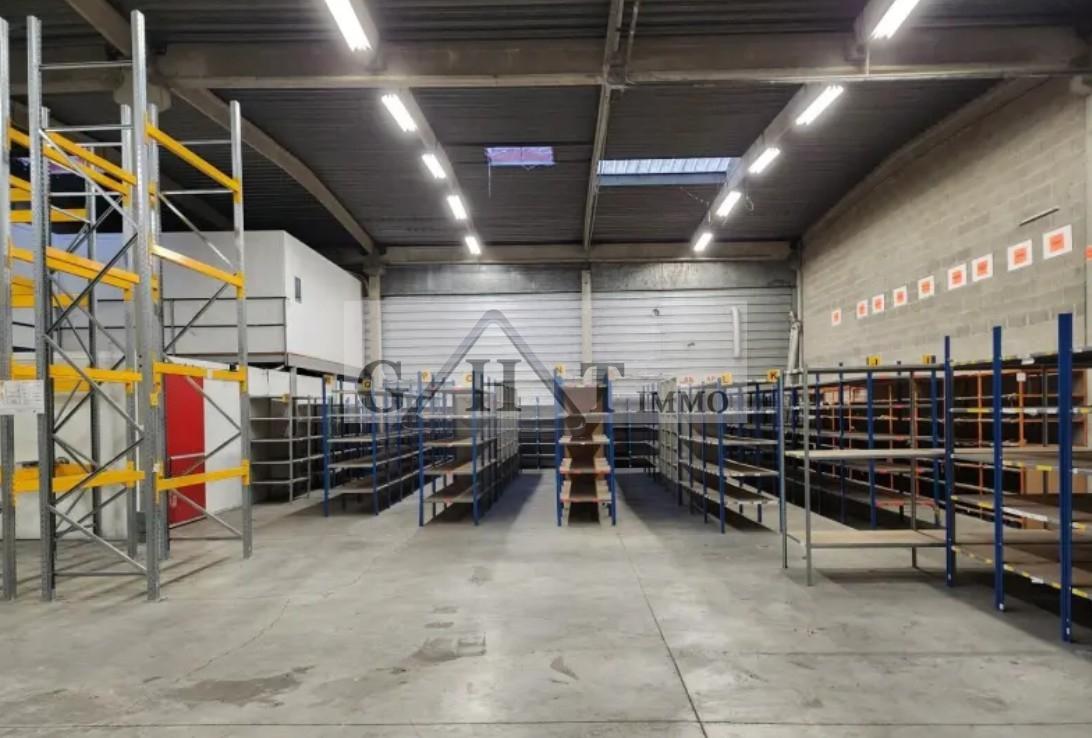 Entrepôt Bureaux