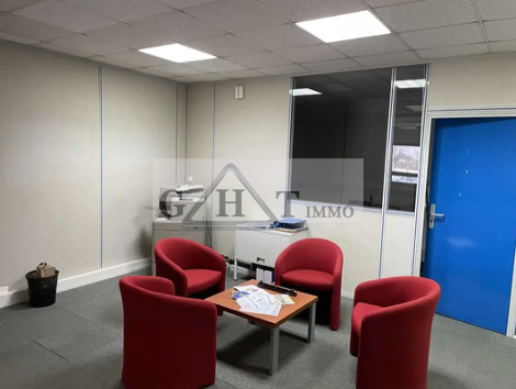 Entrepôt Bureaux