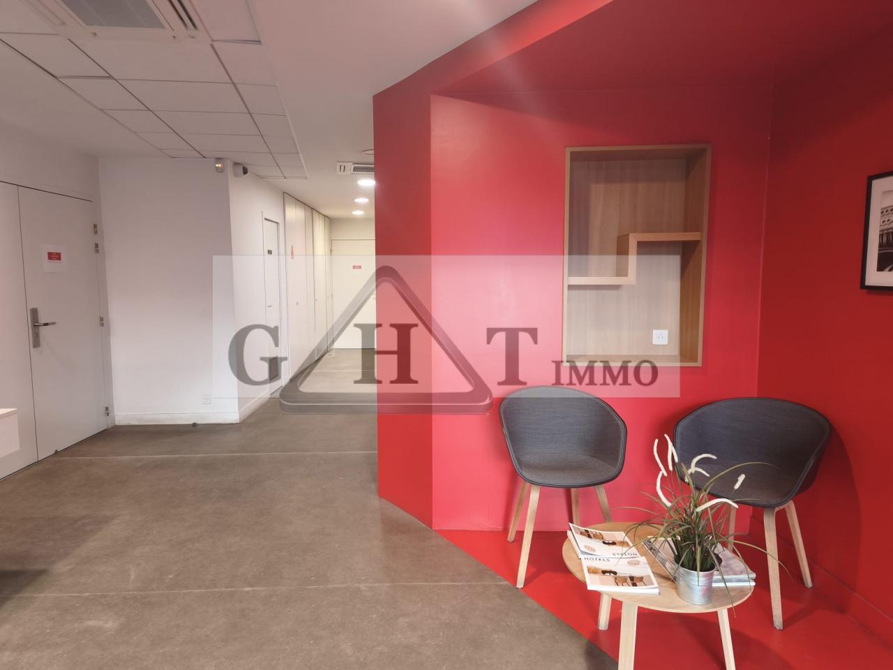 Entrepôt Bureaux