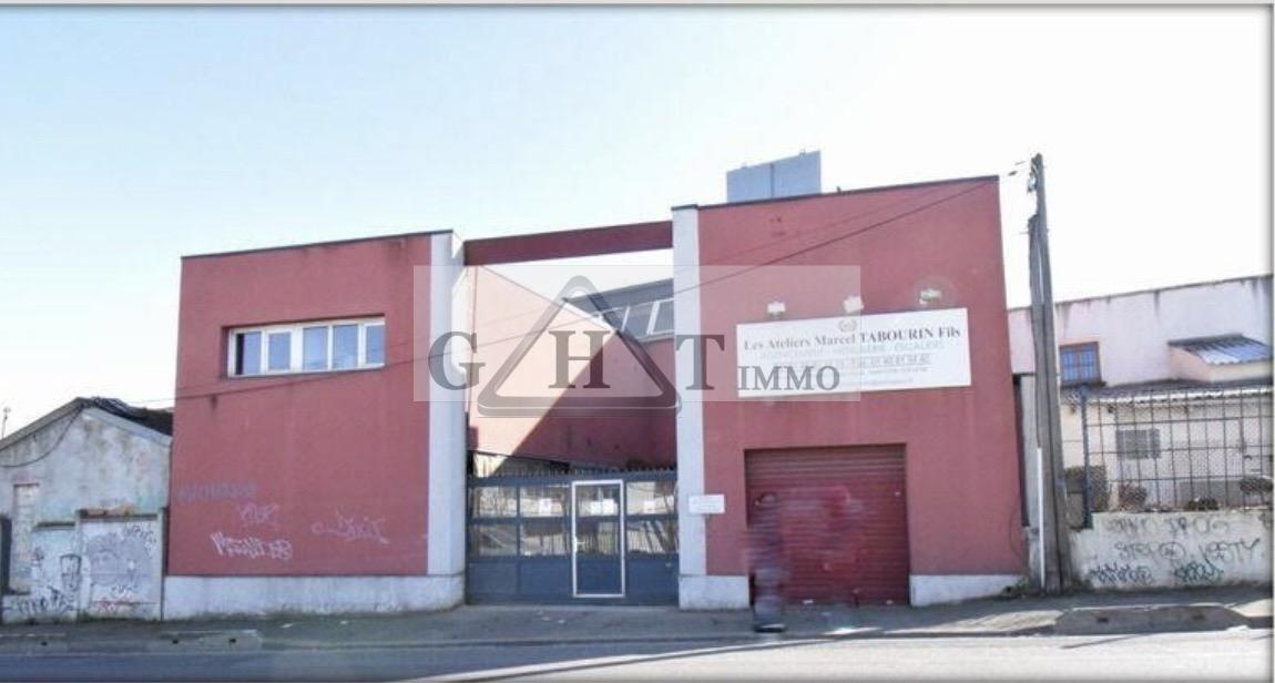 Entrepôt Bureaux
