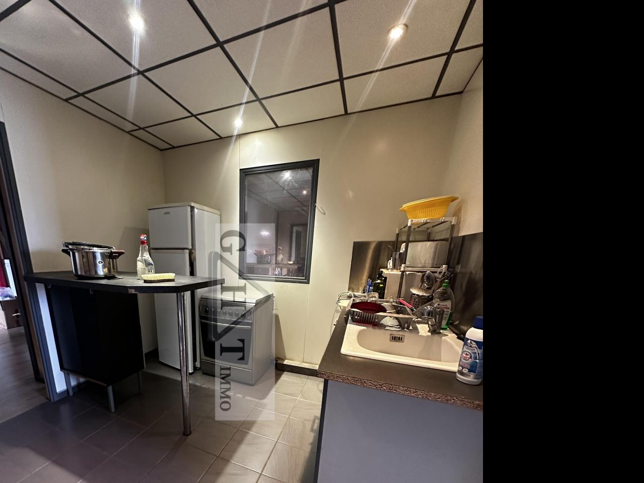 Entrepôt Bureaux