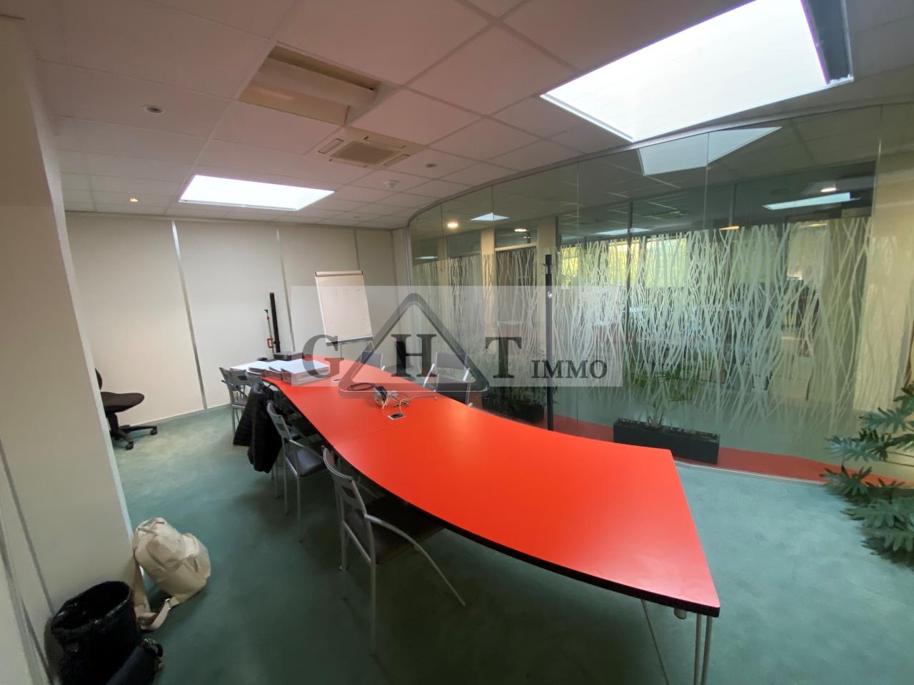 Entrepôt Bureaux