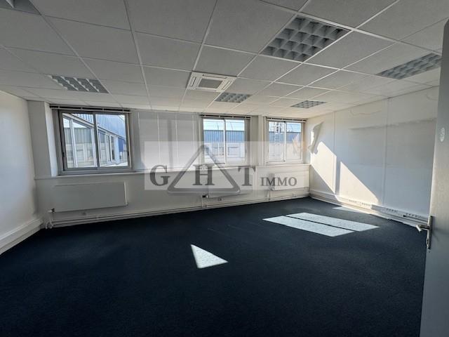 Entrepôt Bureaux