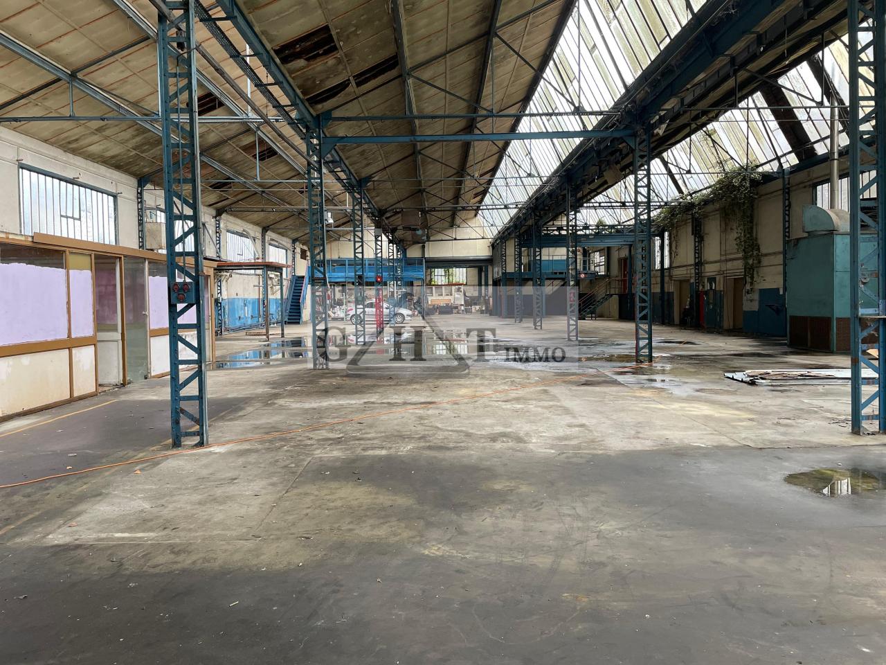Entrepôt Bureaux