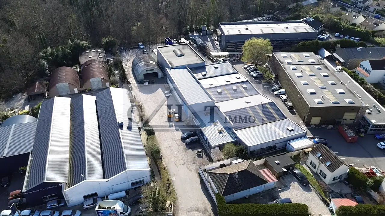 Entrepôt Bureaux