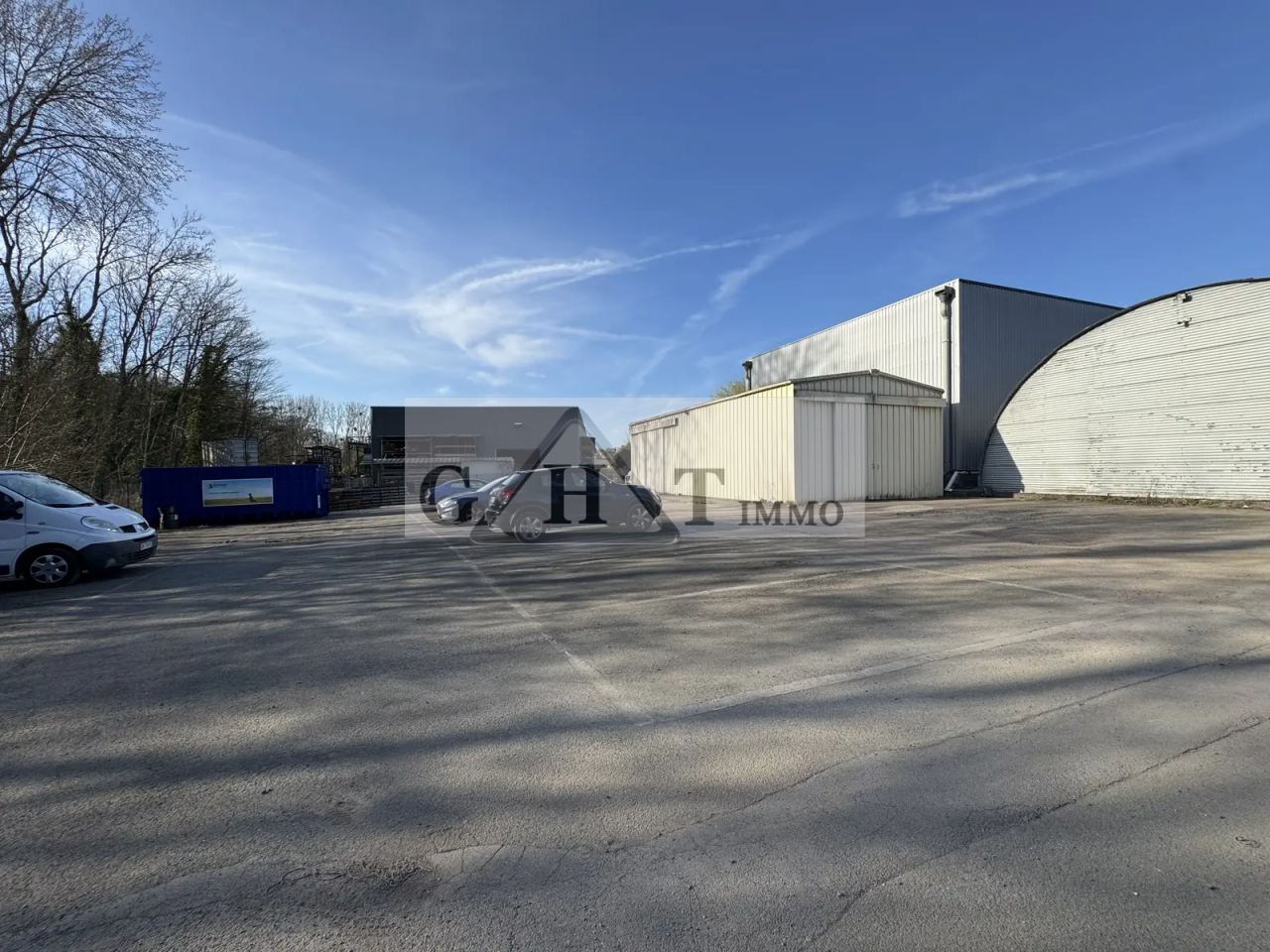Entrepôt Bureaux