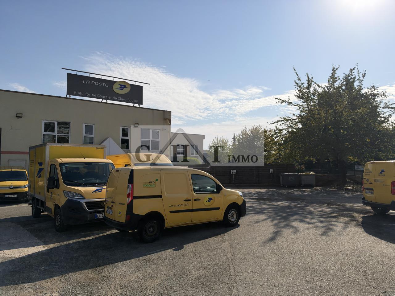 Entrepôt Bureaux