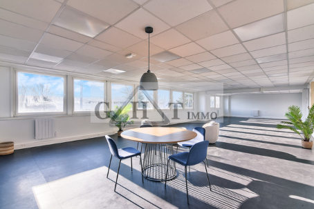 Entrepôt Bureaux