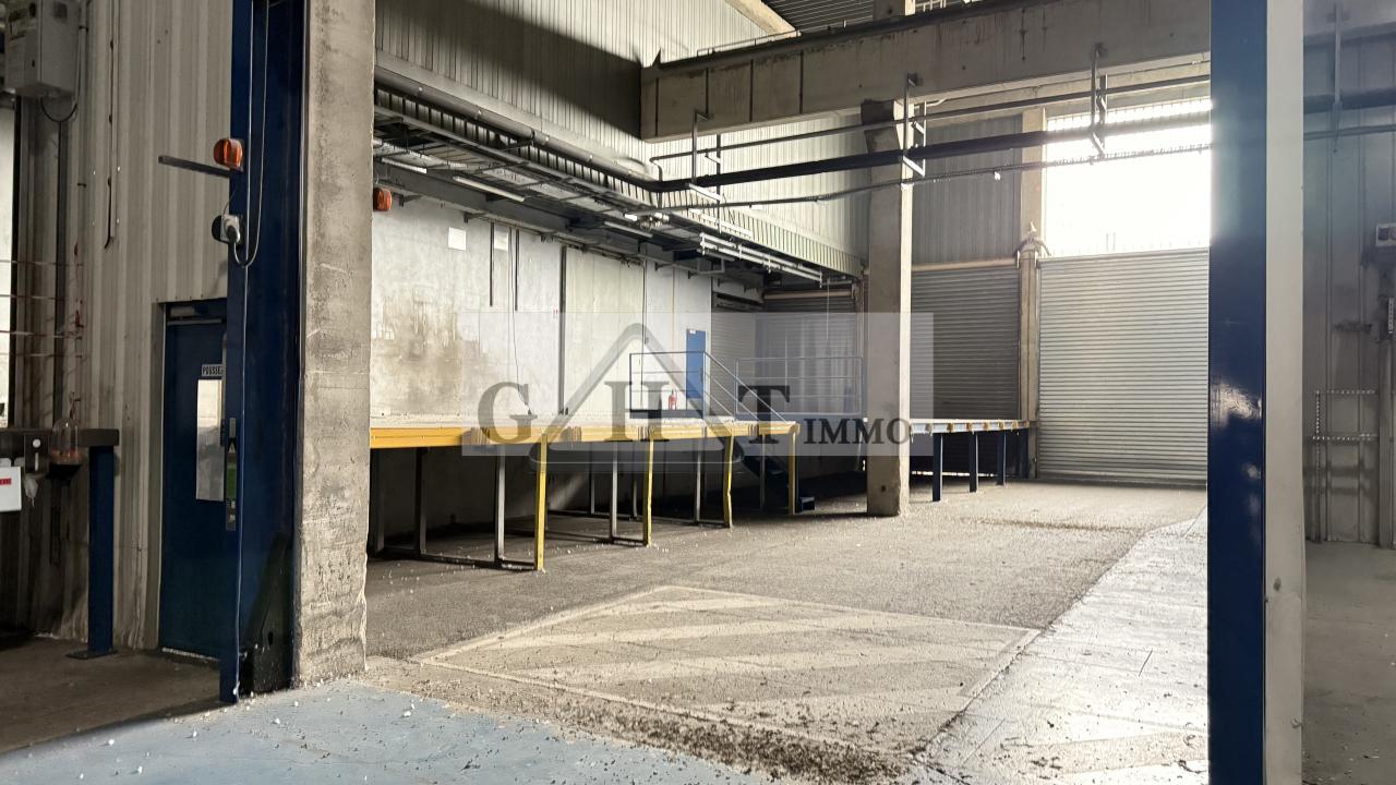 Entrepôt Bureaux