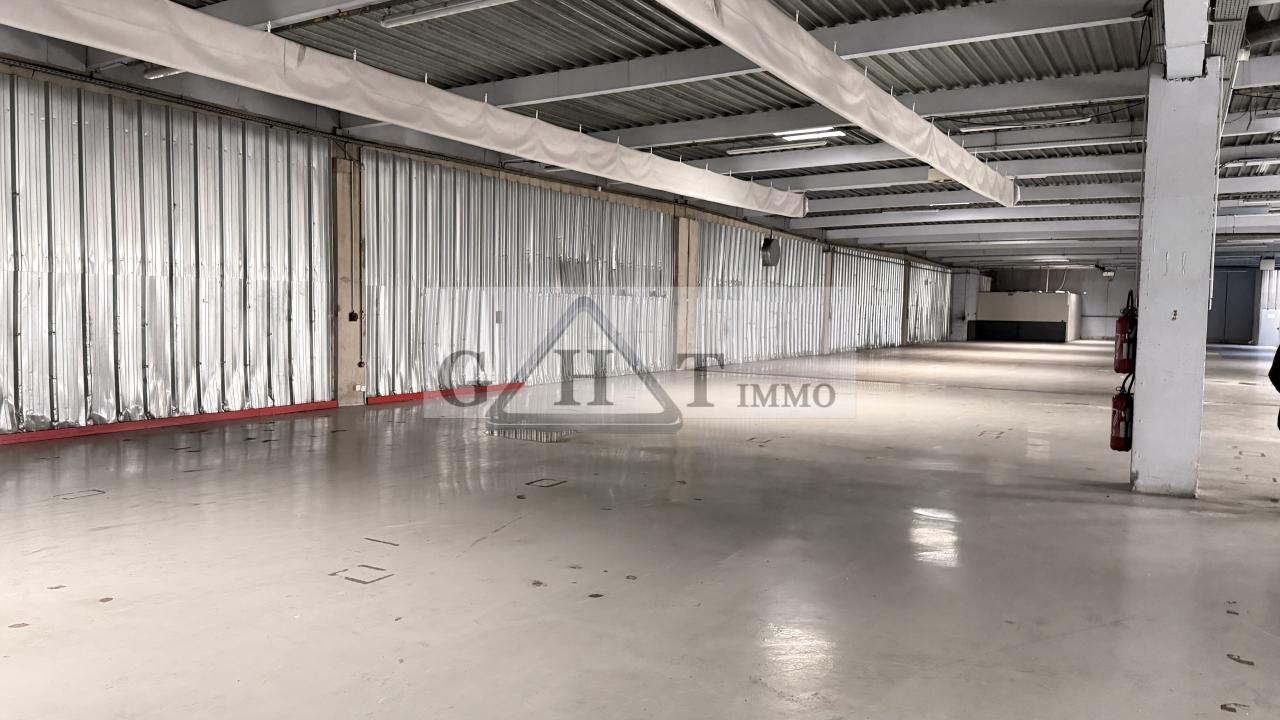 Entrepôt Bureaux