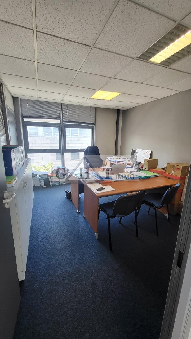 Entrepôt Bureaux