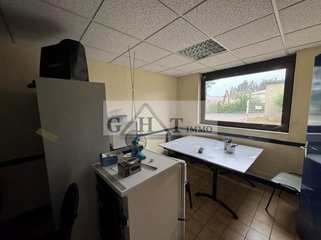 Entrepôt Bureaux