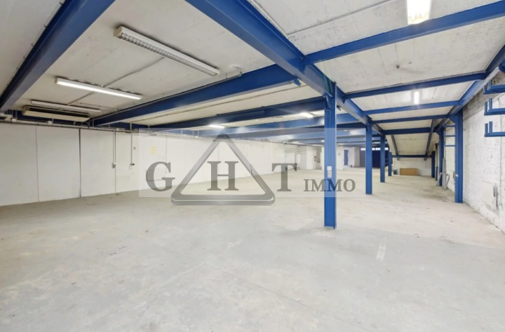 Entrepôt Bureaux