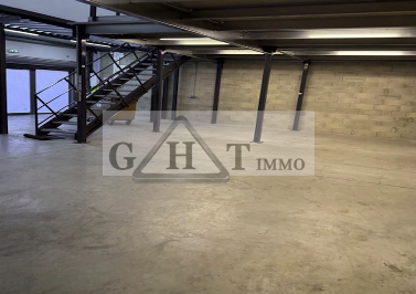 Entrepôt Bureaux