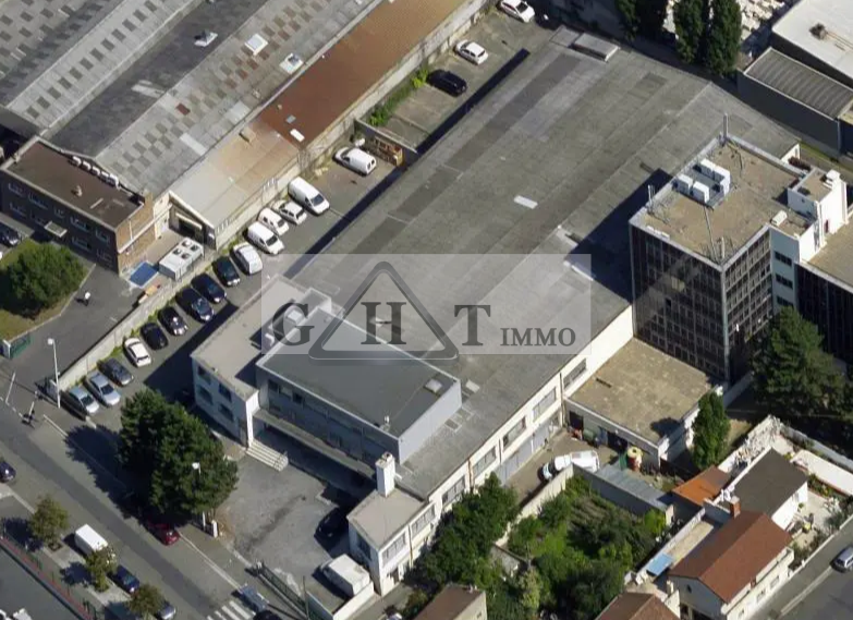 Entrepôt Bureaux