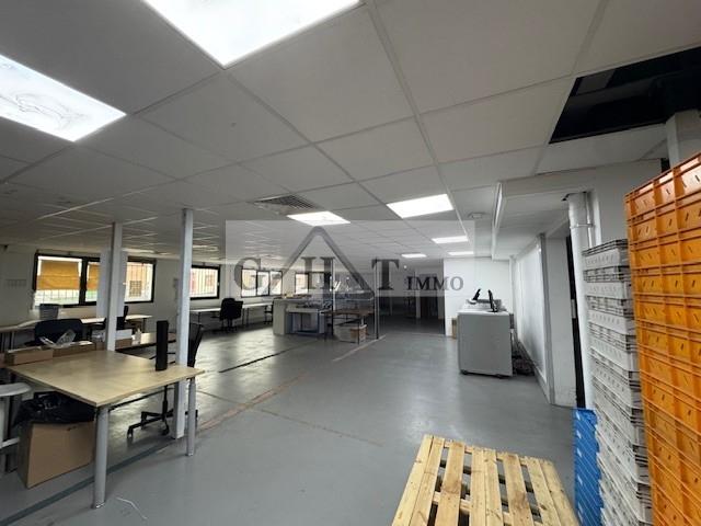 Entrepôt Bureaux