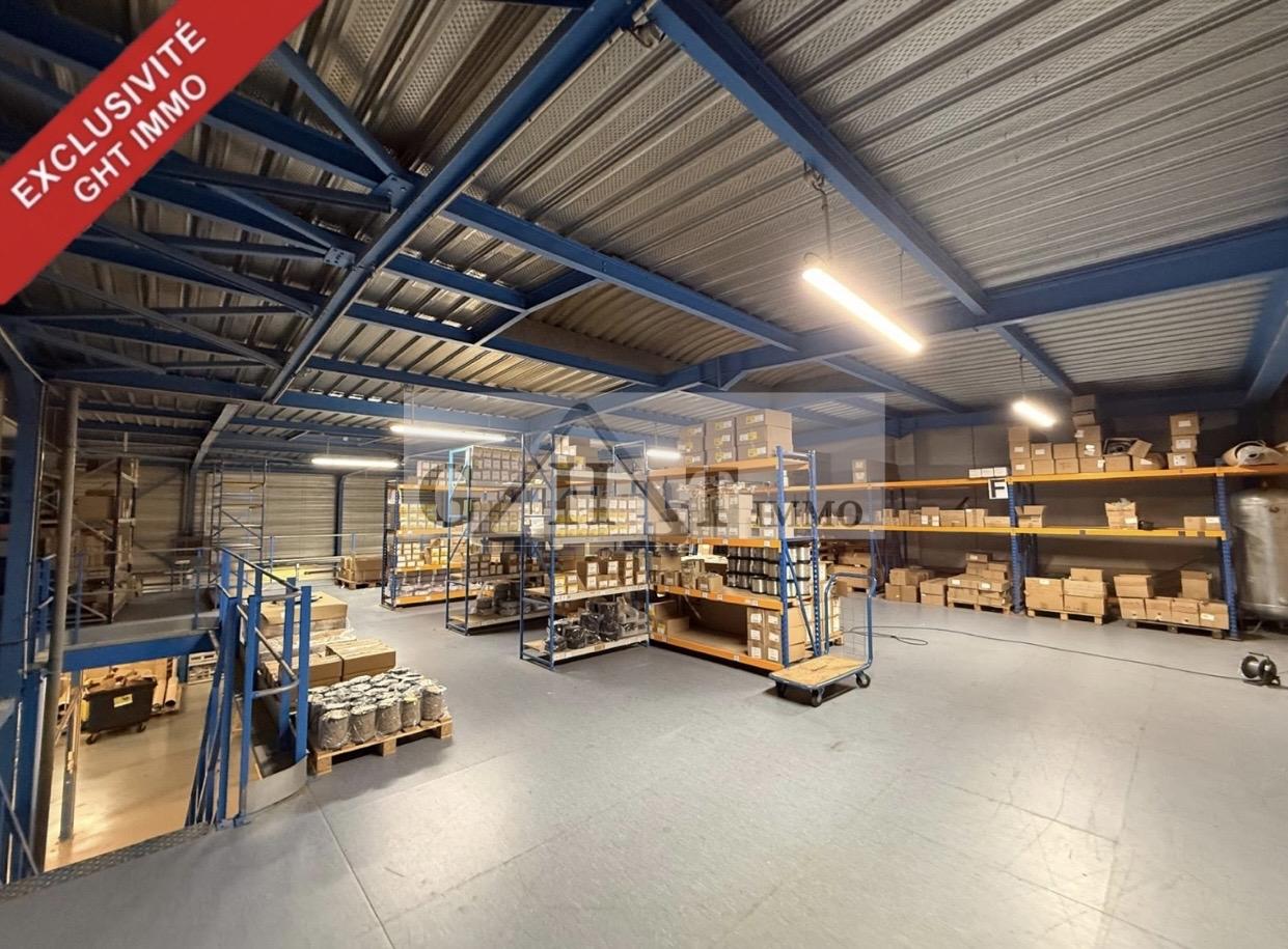 Entrepôt Bureaux