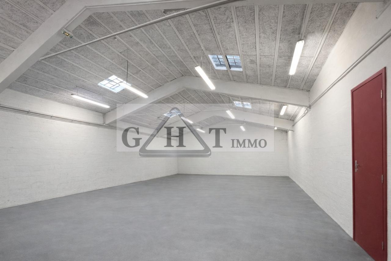 Entrepôt Bureaux