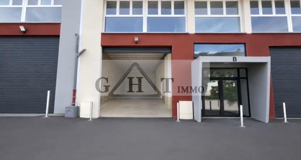 Entrepôt Bureaux
