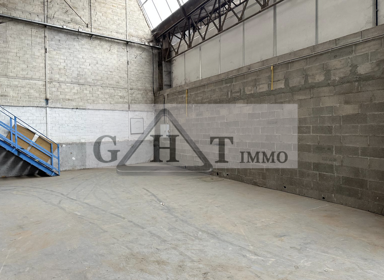 Entrepôt Bureaux