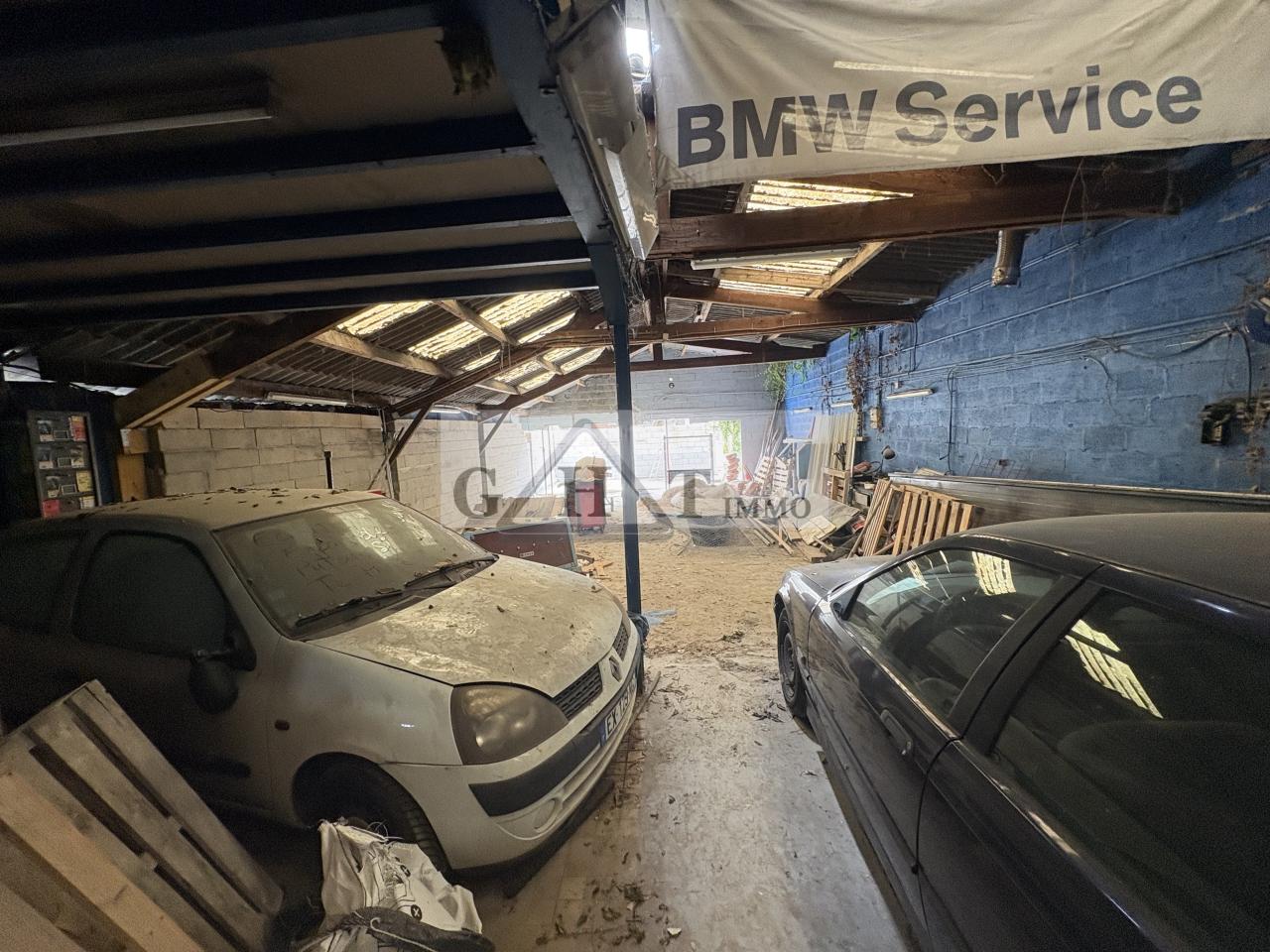 Entrepôt Bureaux