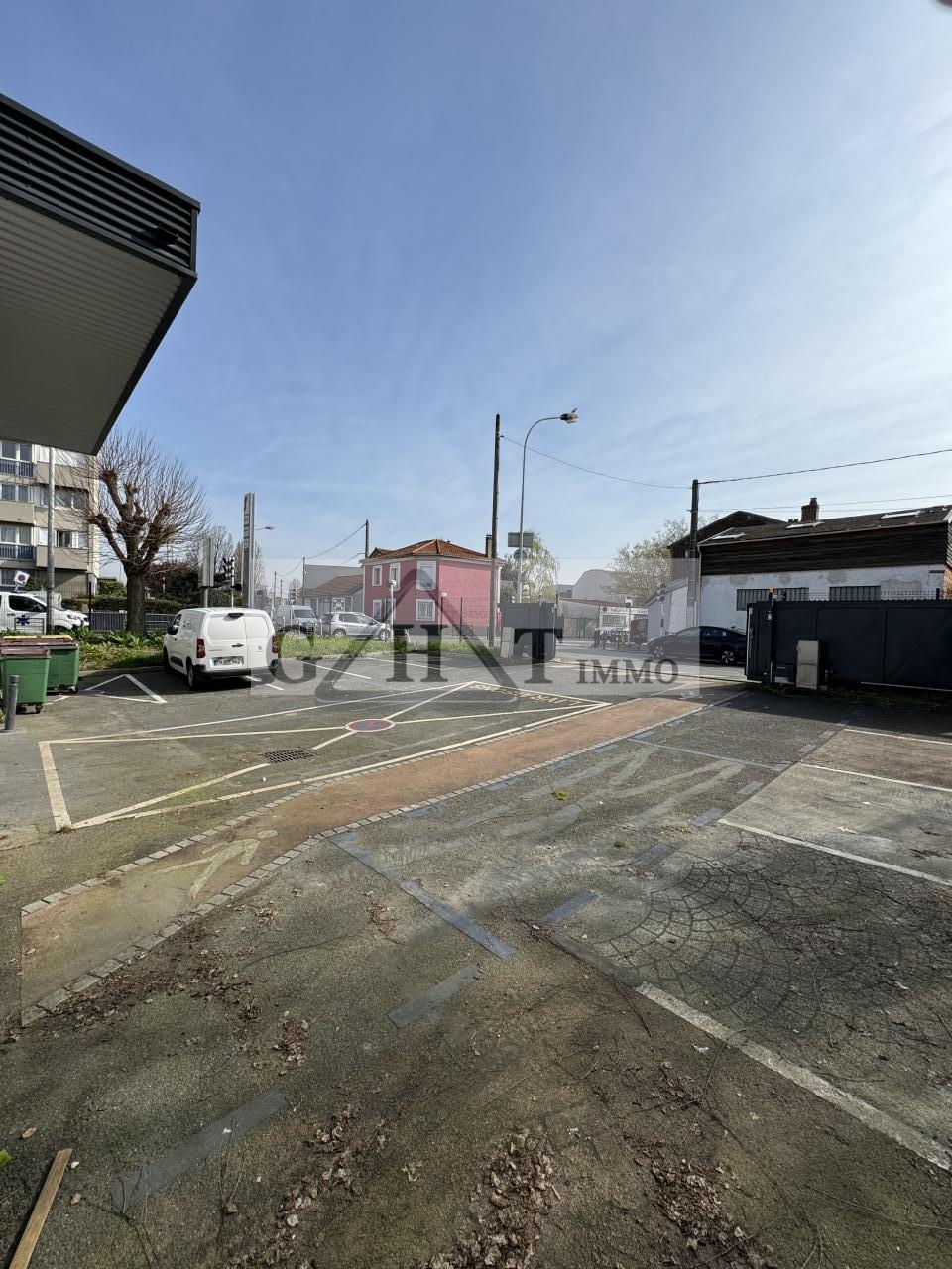 Entrepôt Bureaux