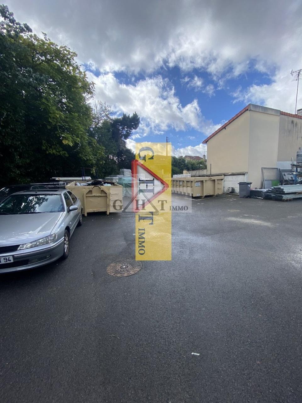 Entrepôt Bureaux