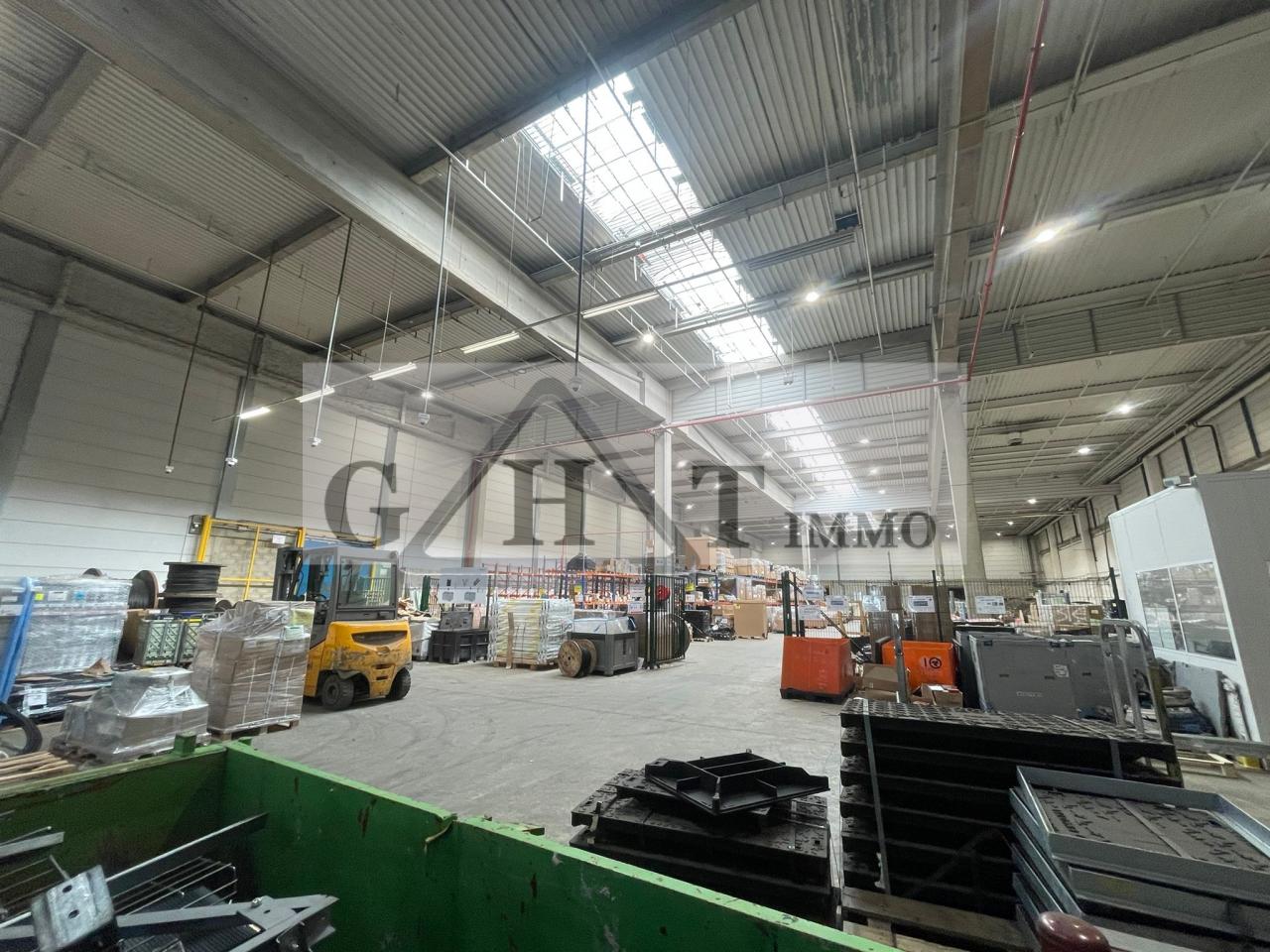 Entrepôt Bureaux