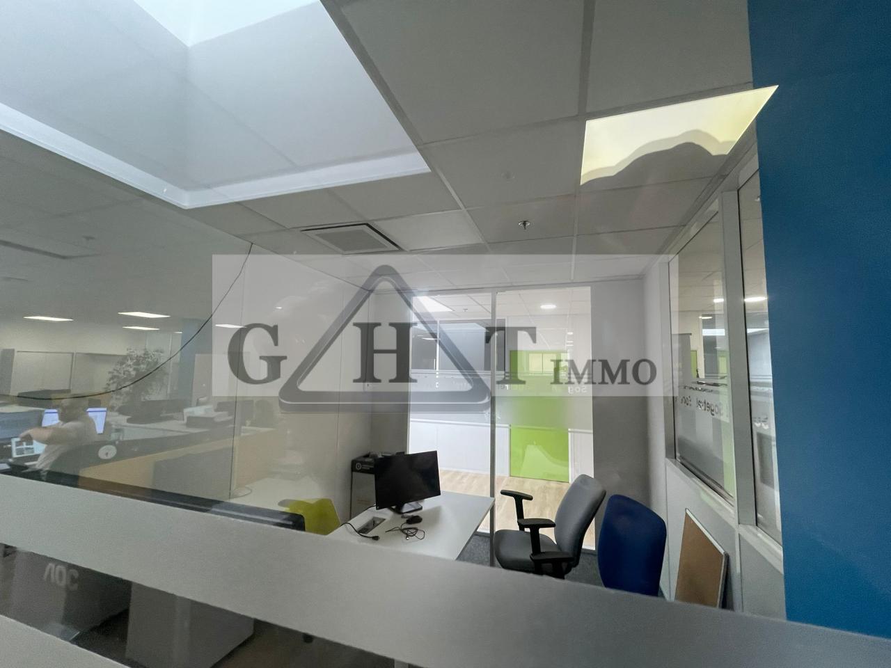 Entrepôt Bureaux